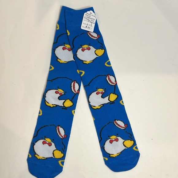 ♥️ Hello Kitty Sanrio Tuxedo Sam The Penguin NWT - Picture 3 of 8